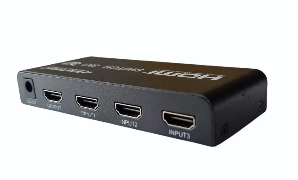 Ravtron 3x1 HDMI Switch – image 2